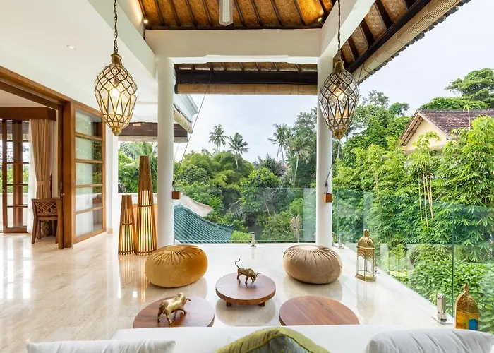 Luxury In Center W/ Natural Pool La Bohemia Villa *