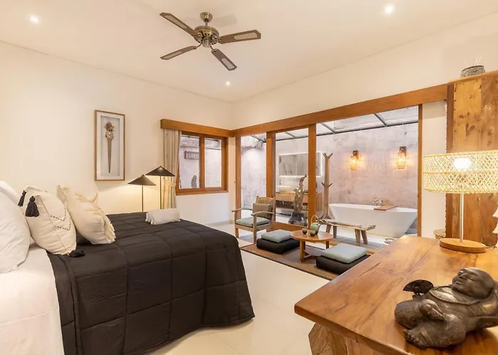 Villa Luxury In Center W/ Natural Pool La Bohemia *