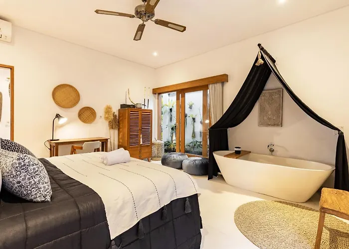 Luxury In Center W/ Natural Pool La Bohemia * Ubud (Bali)