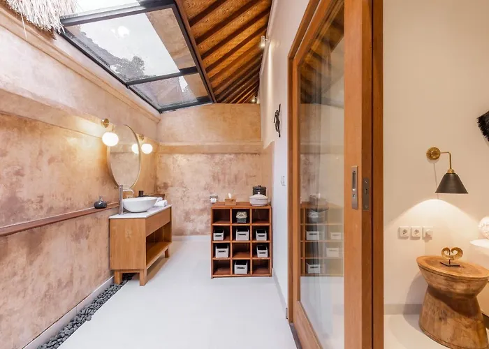 Luxury In Center W/ Natural Pool La Bohemia * Ubud (Bali)