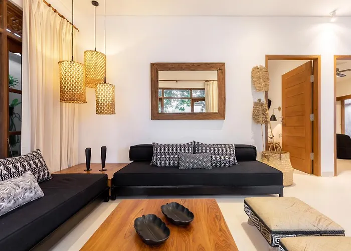 Luxury In Center W/ Natural Pool La Bohemia Villa *