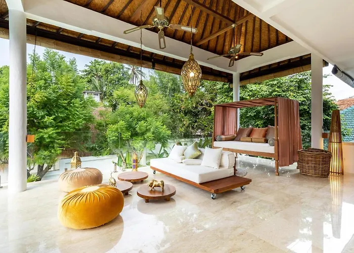 Luxury In Center W/ Natural Pool La Bohemia *