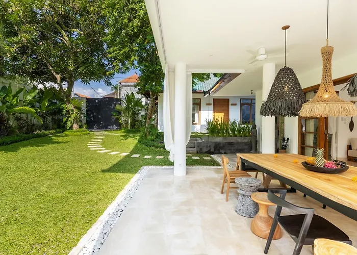 Luxury In Center W/ Natural Pool La Bohemia Villa *